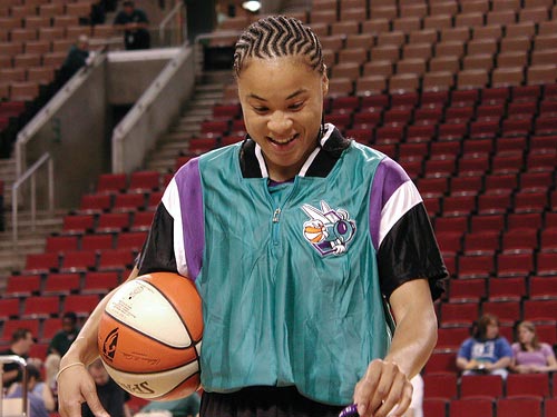 Dawn Staley - Storm vs Sting.