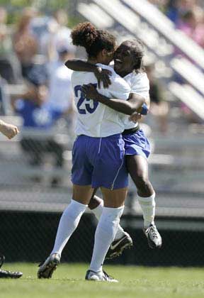 Kentucky Lady Cats soccer celebration